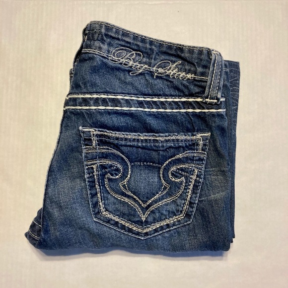 Big Star Maddie Boot Mid Rise Fit Bootcut Jeans - Picture 2 of 14